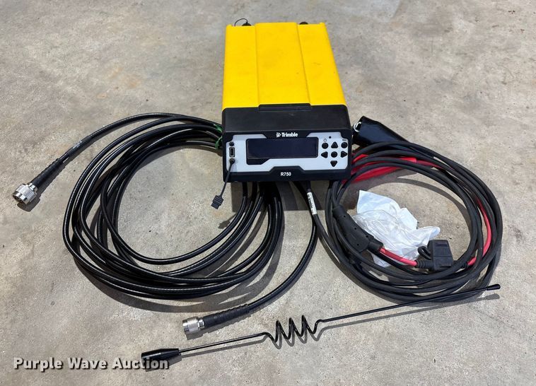 image for item EU7110 Trimble R750  GNSS receiver