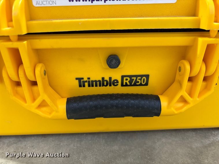 image for item EU7110 Trimble R750  GNSS receiver