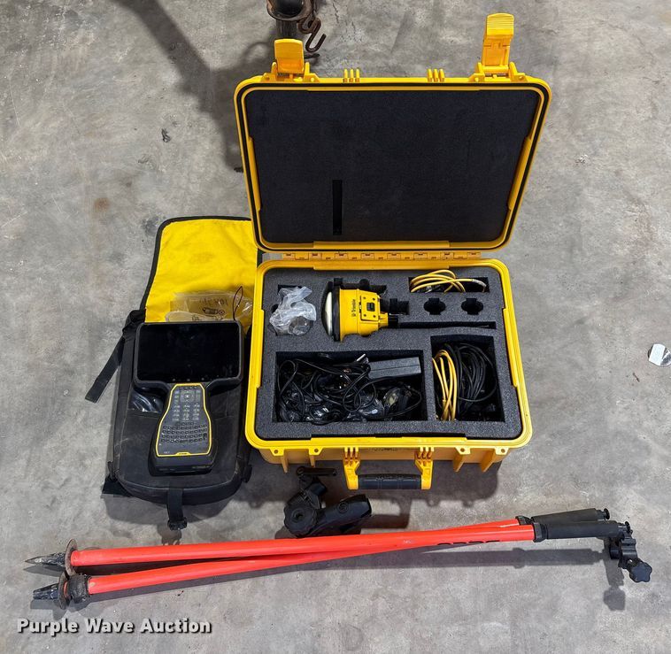 image for item EU7111 Trimble SPS986  GNSS receiver