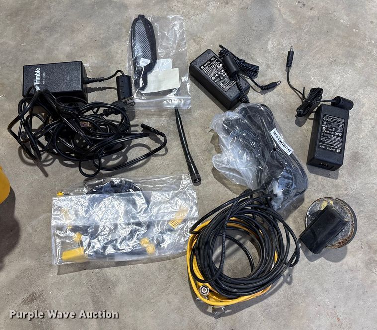 image for item EU7111 Trimble SPS986  GNSS receiver