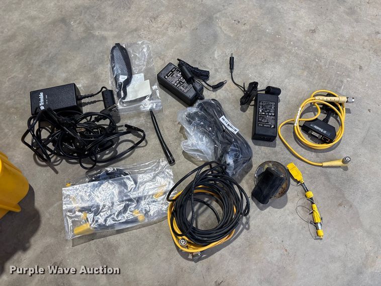 image for item EU7111 Trimble SPS986  GNSS receiver