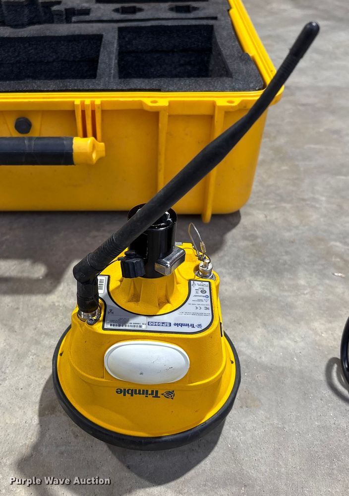 image for item EU7111 Trimble SPS986  GNSS receiver