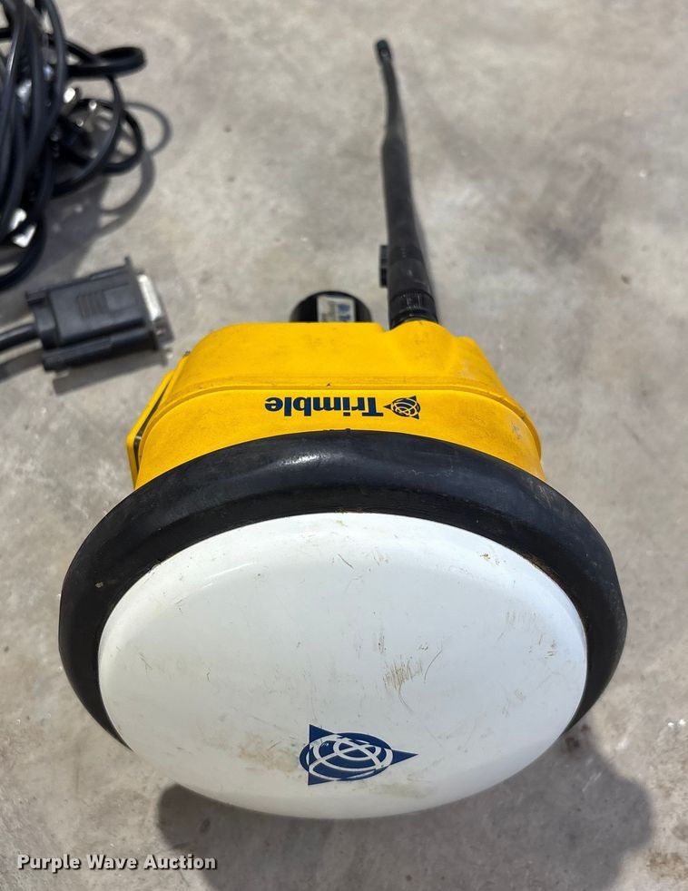 image for item EU7112 Trimble SPS986  GNSS receiver