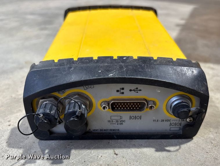 image for item EU7113 Trimble CBMRX-010B  GNSS receiver