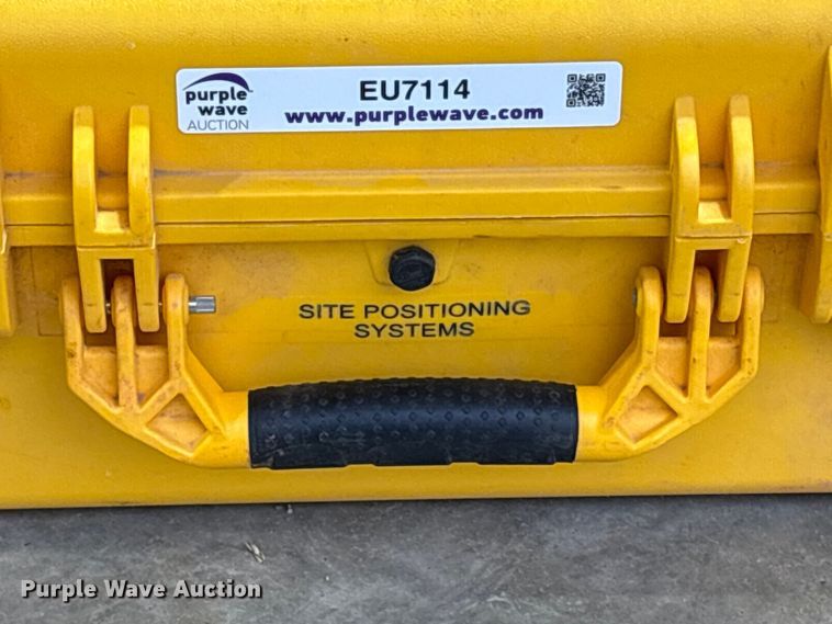 image for item EU7114 Trimble CBMRX-010B  GNSS receiver