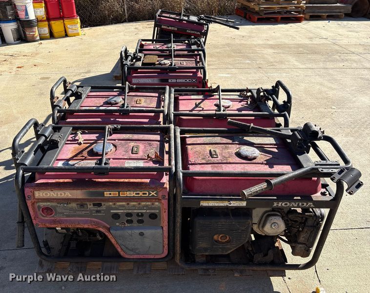 image for item EU7116 (7) Honda EB 6500X generators
