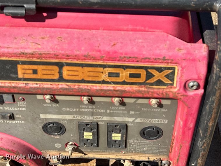 image for item EU7116 (7) Honda EB 6500X generators