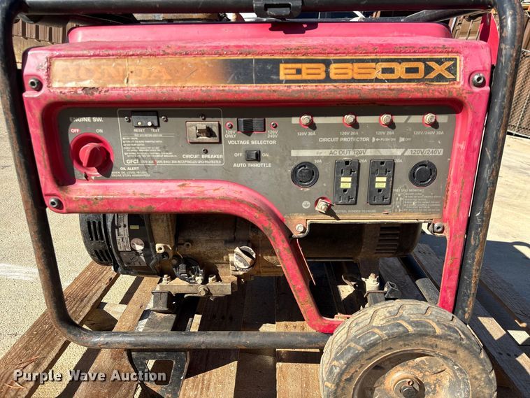 image for item EU7116 (7) Honda EB 6500X generators