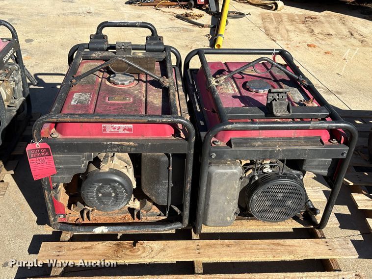image for item EU7116 (7) Honda EB 6500X generators