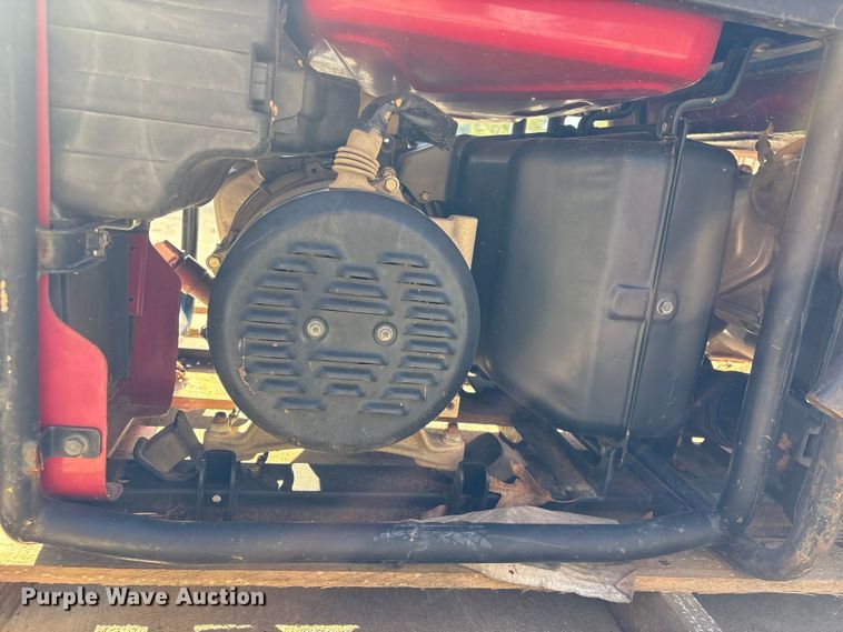 image for item EU7116 (7) Honda EB 6500X generators