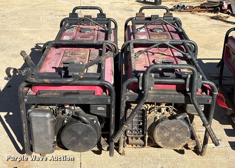 image for item EU7116 (7) Honda EB 6500X generators