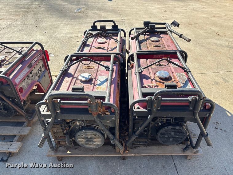image for item EU7116 (7) Honda EB 6500X generators