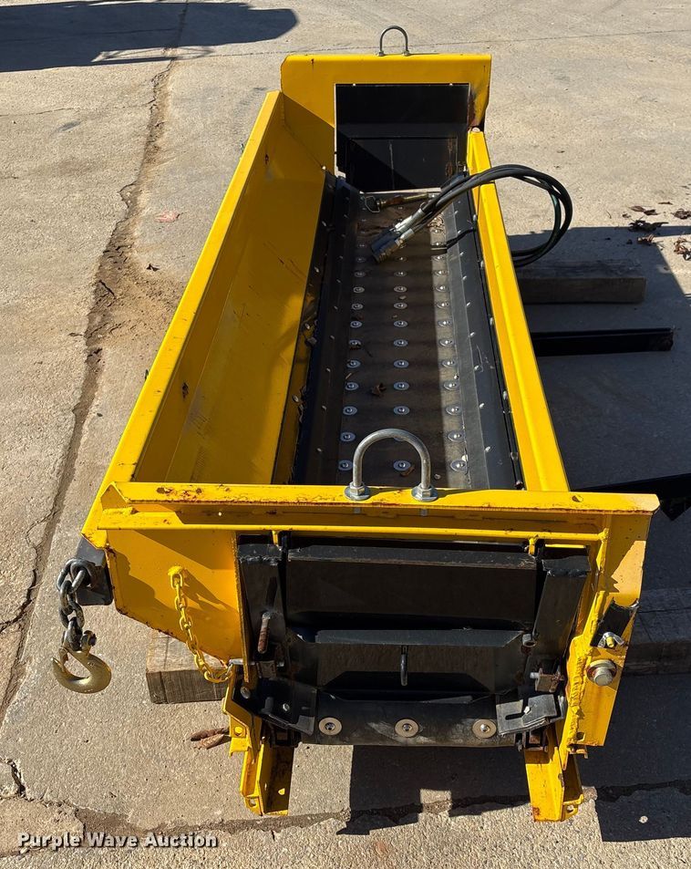 image for item EU7121 Flink tailgate spreader