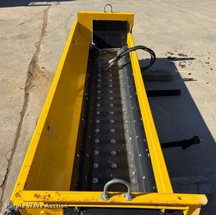 image for item EU7121 Flink tailgate spreader