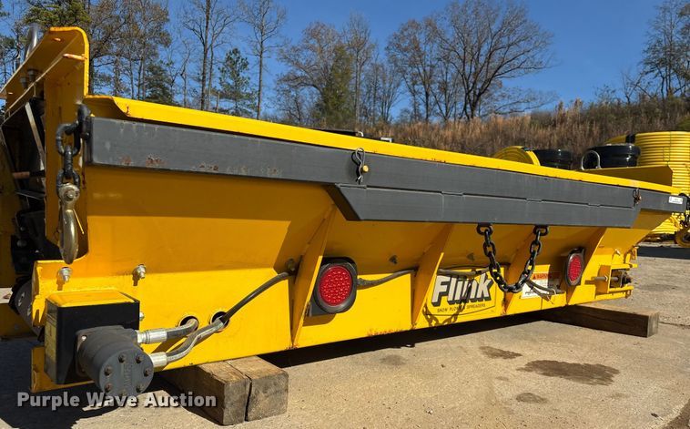 image for item EU7121 Flink tailgate spreader