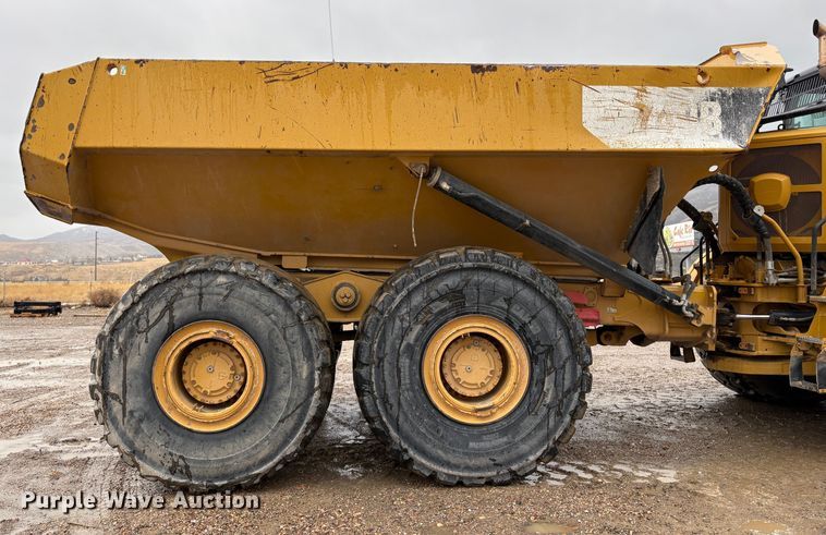 image for item EU8567 2013 Caterpillar 740B articulated haul truck