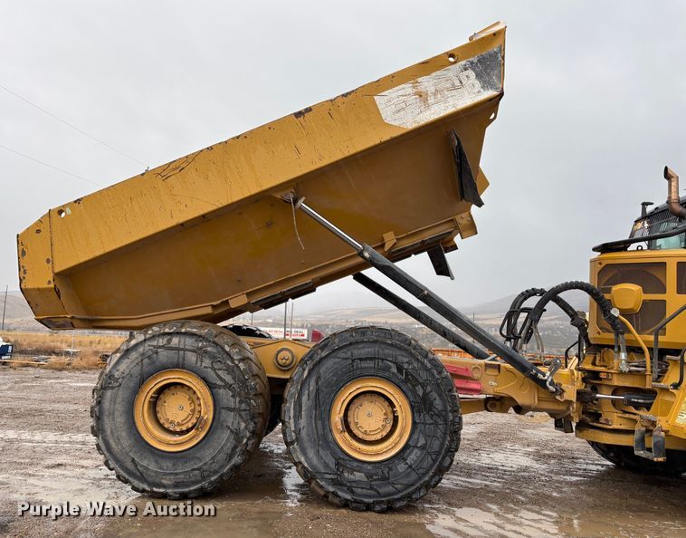 image for item EU8567 2013 Caterpillar 740B articulated haul truck