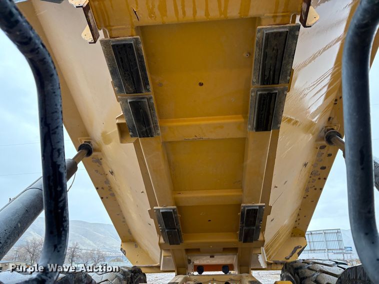 image for item EU8567 2013 Caterpillar 740B articulated haul truck