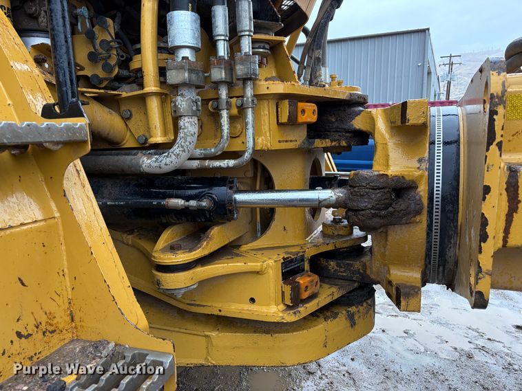 image for item EU8567 2013 Caterpillar 740B articulated haul truck