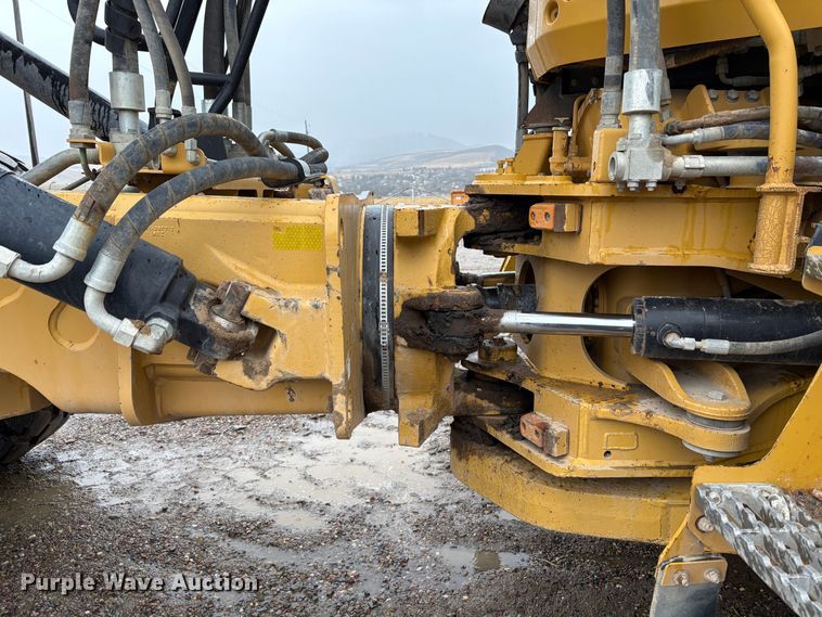 image for item EU8567 2013 Caterpillar 740B articulated haul truck