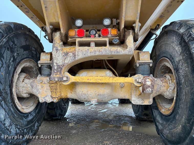 image for item EU8567 2013 Caterpillar 740B articulated haul truck