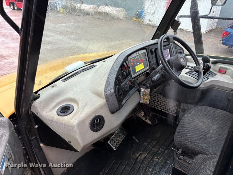 image for item EU8567 2013 Caterpillar 740B articulated haul truck