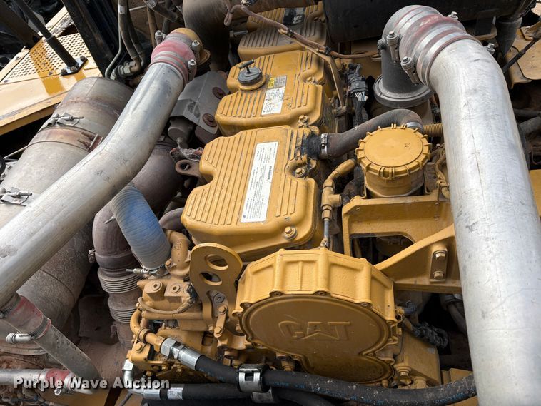 image for item EU8567 2013 Caterpillar 740B articulated haul truck