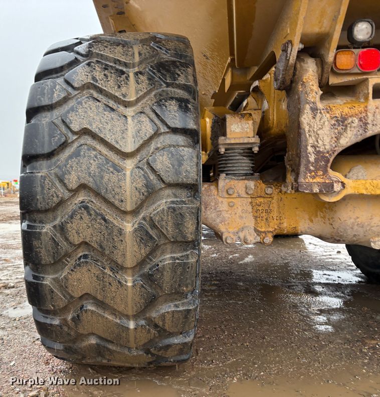 image for item EU8567 2013 Caterpillar 740B articulated haul truck