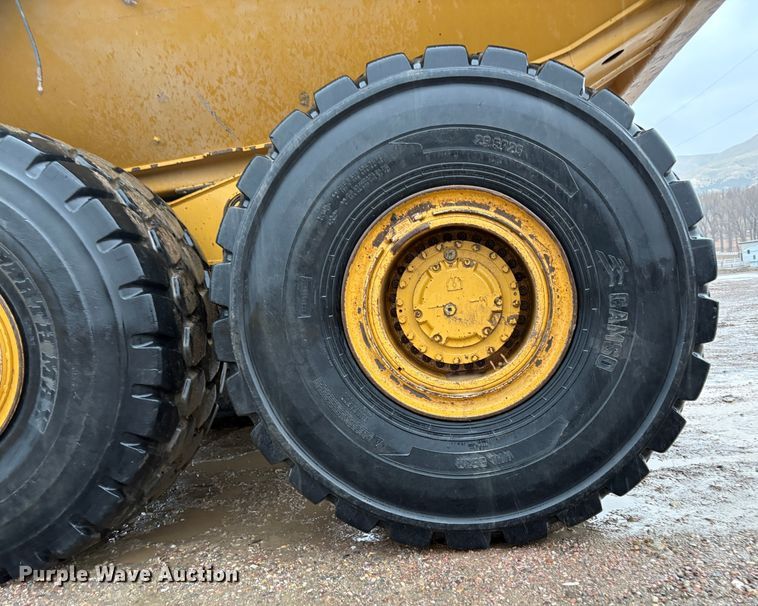 image for item EU8567 2013 Caterpillar 740B articulated haul truck