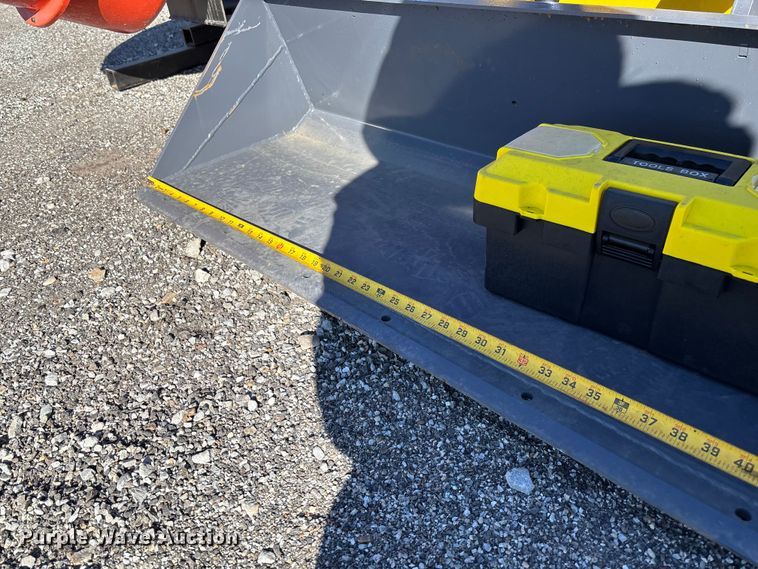 image for item EV3445 2025 Starvox SV-480 compact utility loader