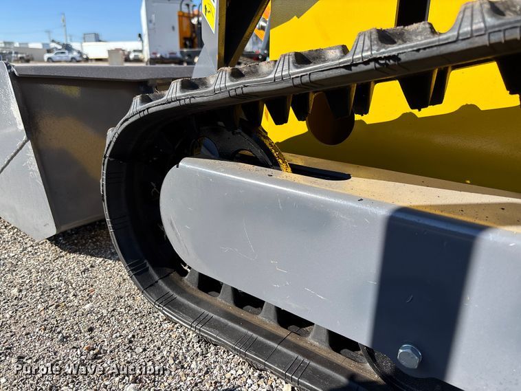 image for item EV3445 2025 Starvox SV-480 compact utility loader