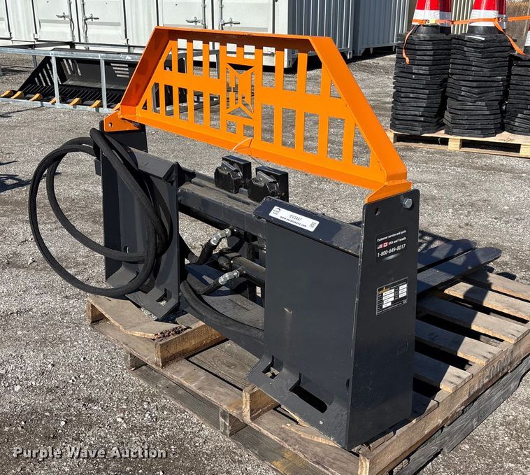 image for item EV3447 2025 LandHonor HPF-11-3000G skid steer forks