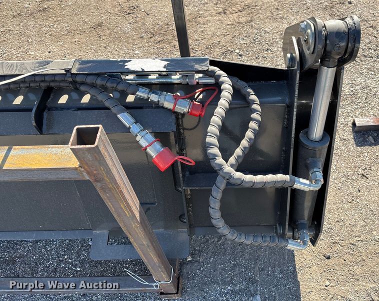 image for item EV3448 2025 Captok CK-KH72 skid steer four-in-one bucket