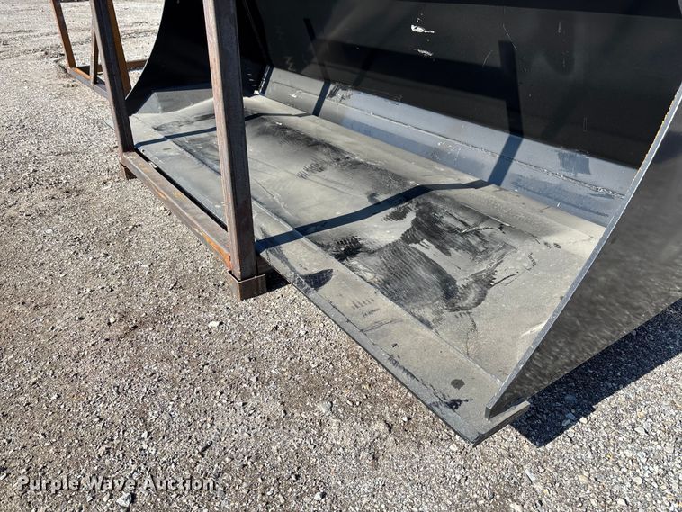 image for item EV3448 2025 Captok CK-KH72 skid steer four-in-one bucket