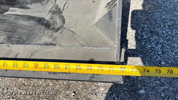 image for item EV3448 2025 Captok CK-KH72 skid steer four-in-one bucket