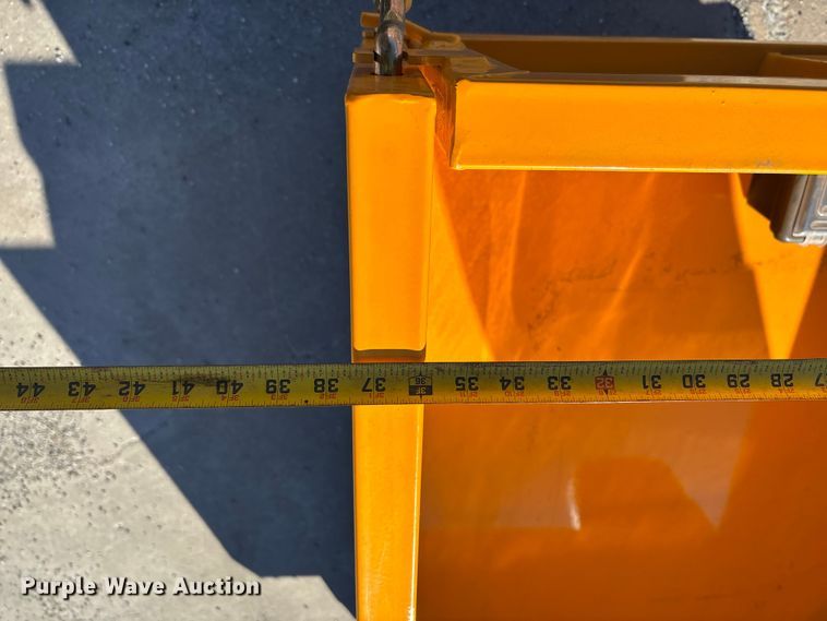 image for item EV3449 2025 IR IRD25 crawler dumper