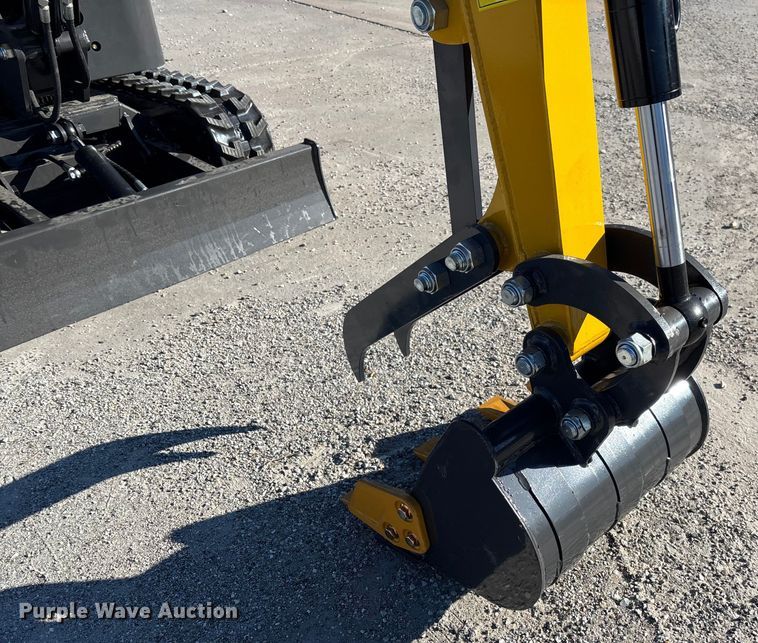 image for item EV3453 2025 Starvox SV-ME15 mini excavator