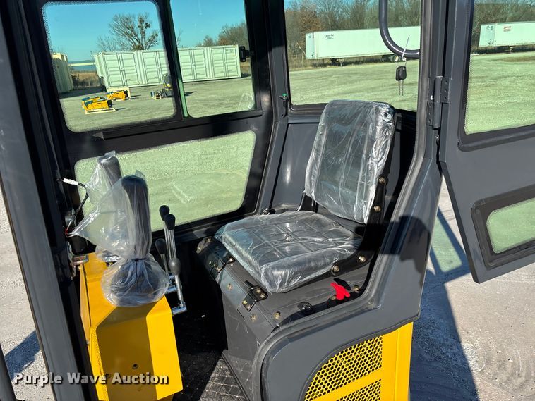 image for item EV3453 2025 Starvox SV-ME15 mini excavator