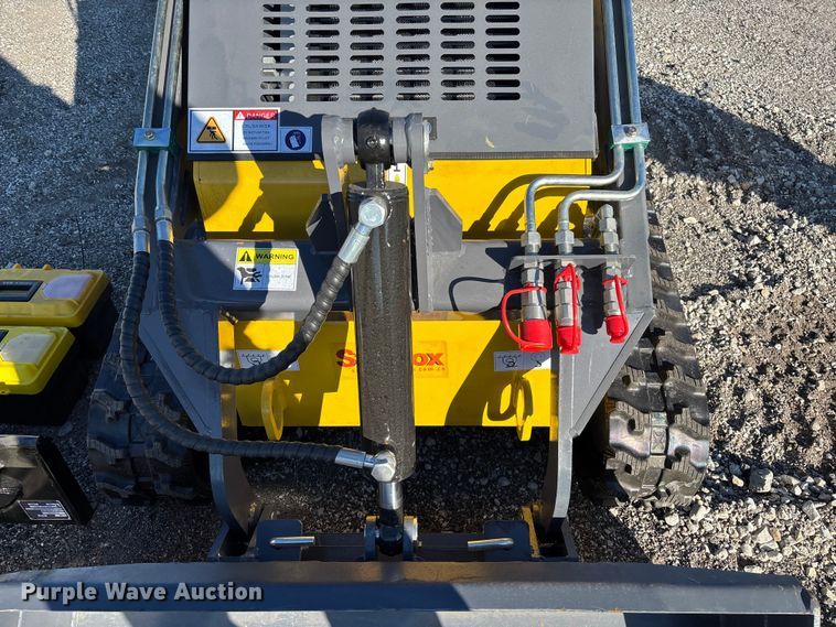 image for item EV3454 2025 Starvox SV-480 compact utility loader