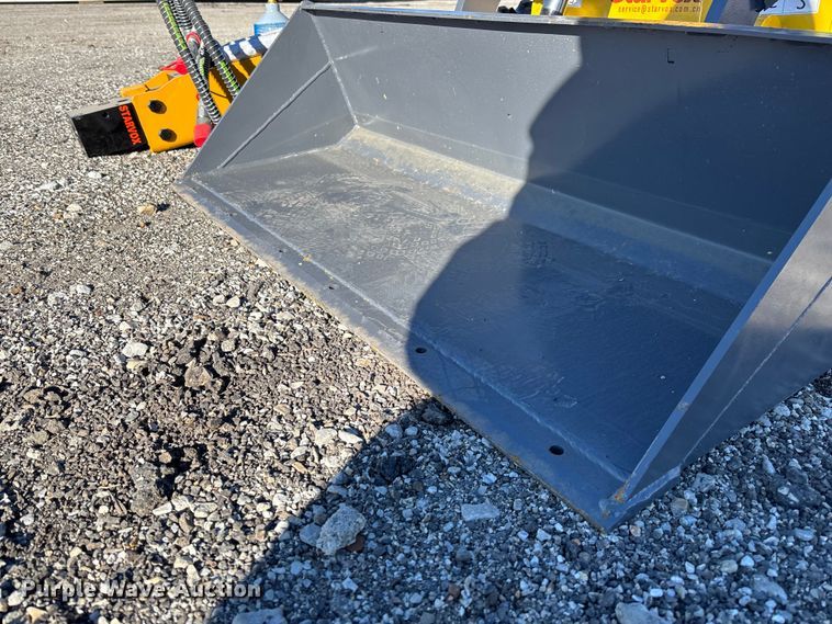 image for item EV3454 2025 Starvox SV-480 compact utility loader