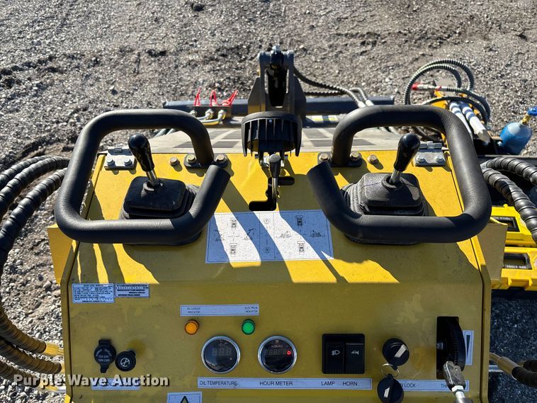 image for item EV3454 2025 Starvox SV-480 compact utility loader