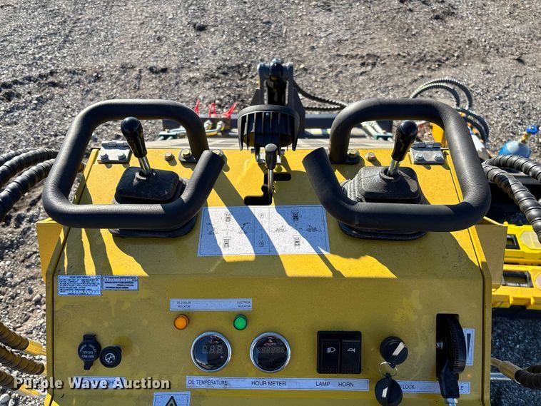 image for item EV3454 2025 Starvox SV-480 compact utility loader