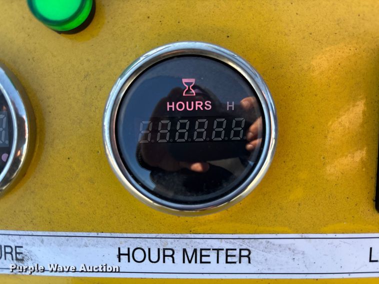 image for item EV3454 2025 Starvox SV-480 compact utility loader