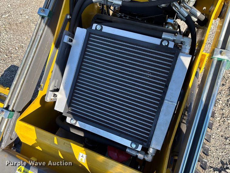 image for item EV3454 2025 Starvox SV-480 compact utility loader