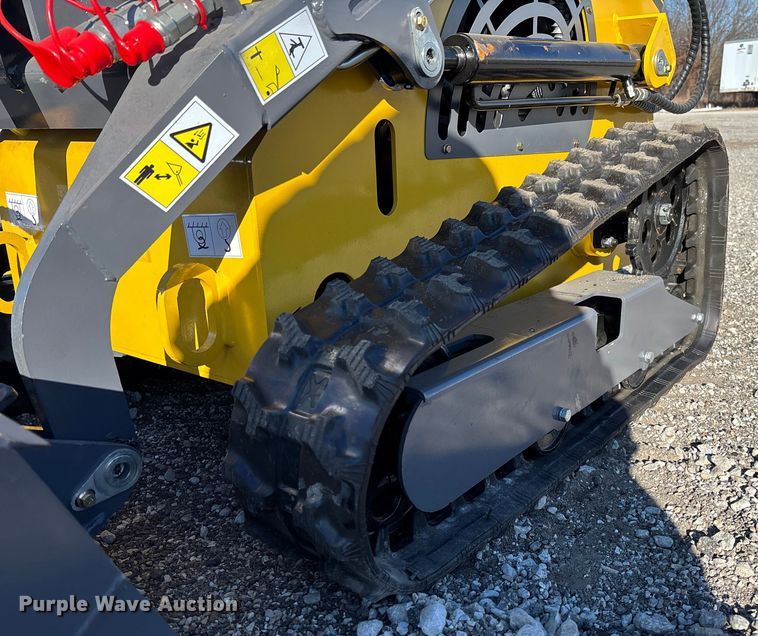 image for item EV3454 2025 Starvox SV-480 compact utility loader