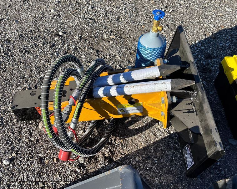 image for item EV3454 2025 Starvox SV-480 compact utility loader