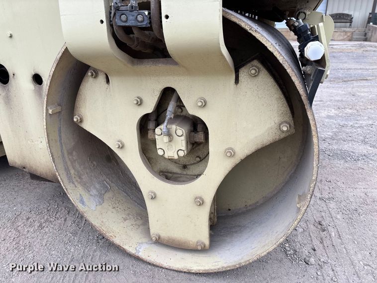 image for item EV3498 Ingersoll Rand DD-34HF double drum vibratory roller
