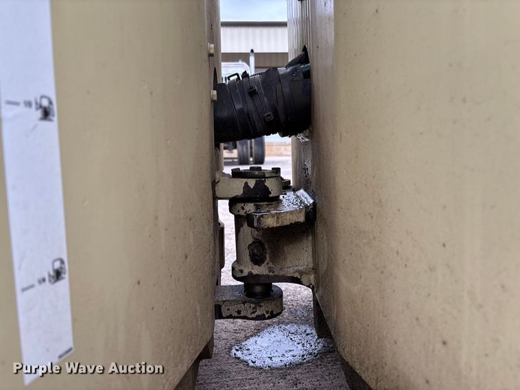 image for item EV3498 Ingersoll Rand DD-34HF double drum vibratory roller