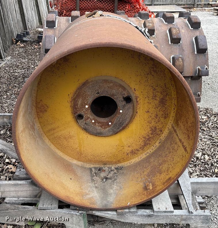 image for item EV3498 Ingersoll Rand DD-34HF double drum vibratory roller