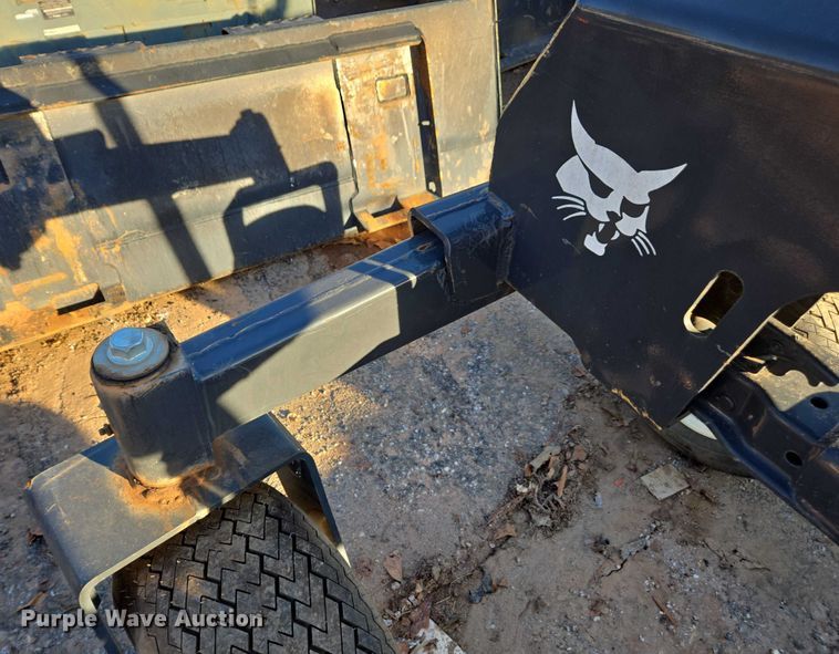 image for item EV4520 2023 Bobcat MI Grader 84 skid steer grader